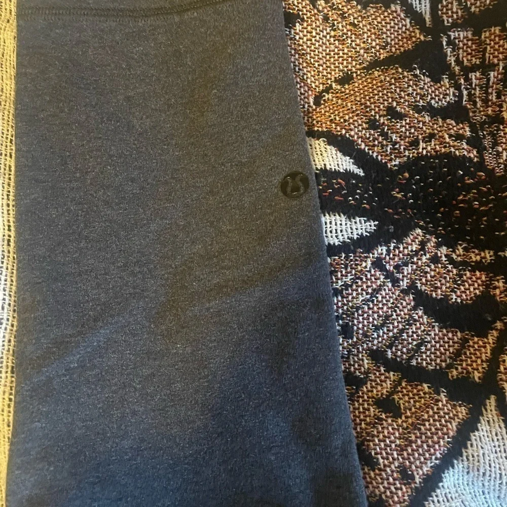 ❤️lululemon cropped leggings